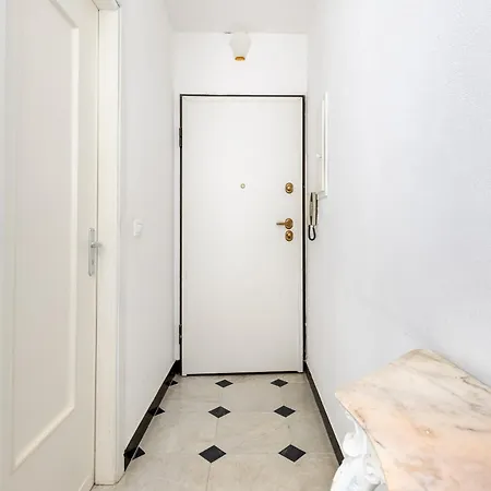 Prázdninový dům Hostdomus - Ca' Di Nava Alassio