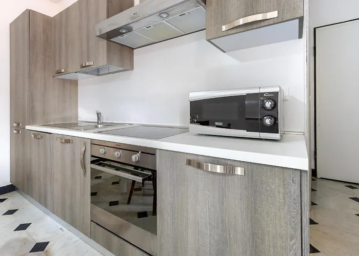 Hostdomus - Ca' Di Nava Vakantiehuis Alassio