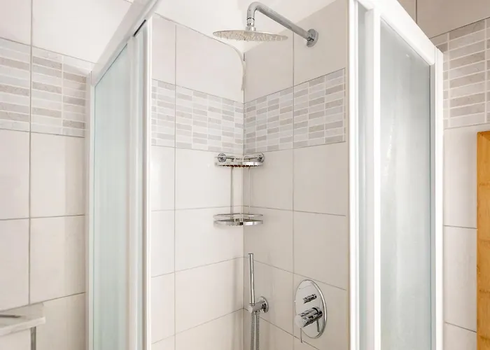 Hostdomus - Ca' Di Nava Vakantiehuis Alassio